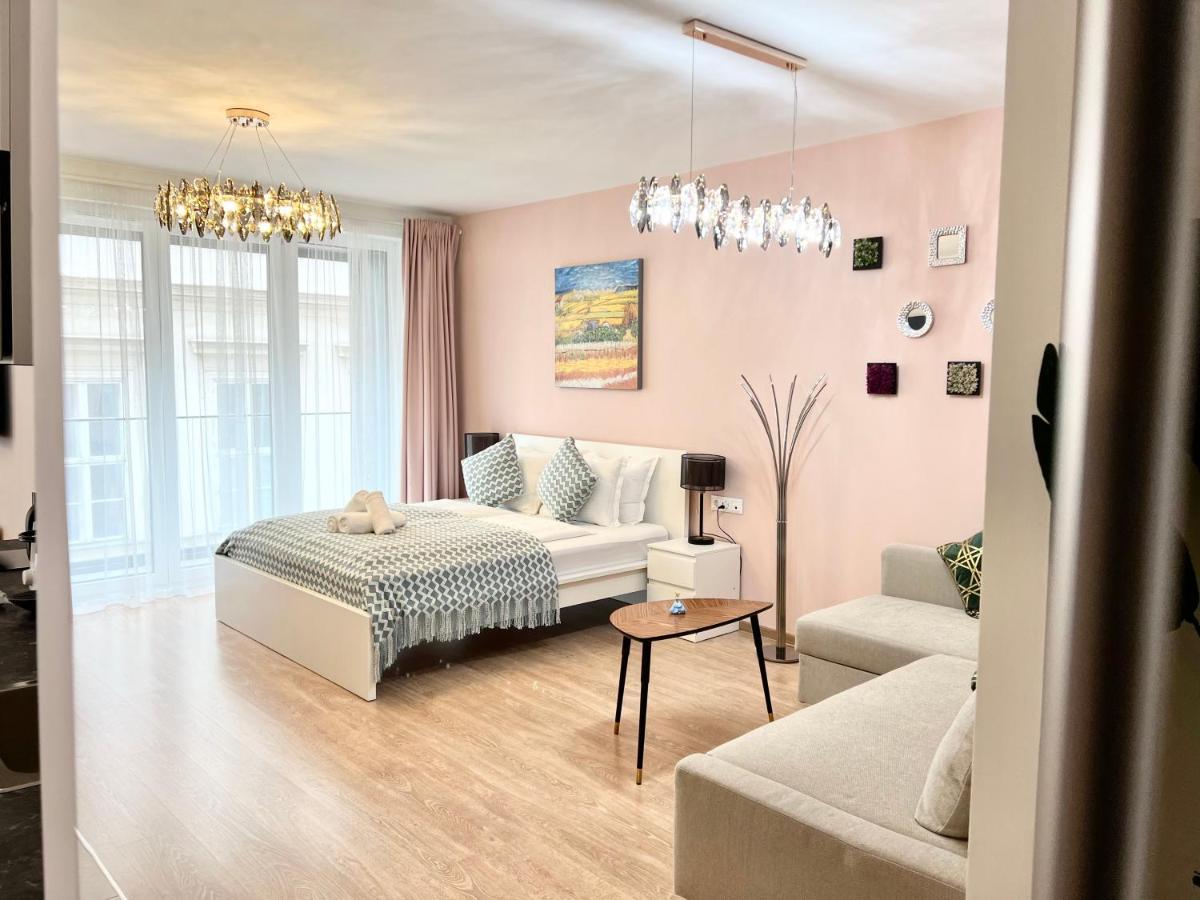 Mm D Home Apartment Boedapest Buitenkant foto